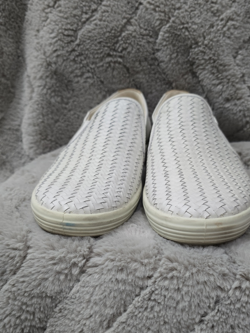 ECCO Soft 7Women's Woven Leather Slip-On - Picture 3 of 9